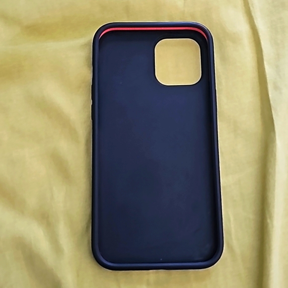 Casetify Iphone 12 pro max case - Picture 2 of 3